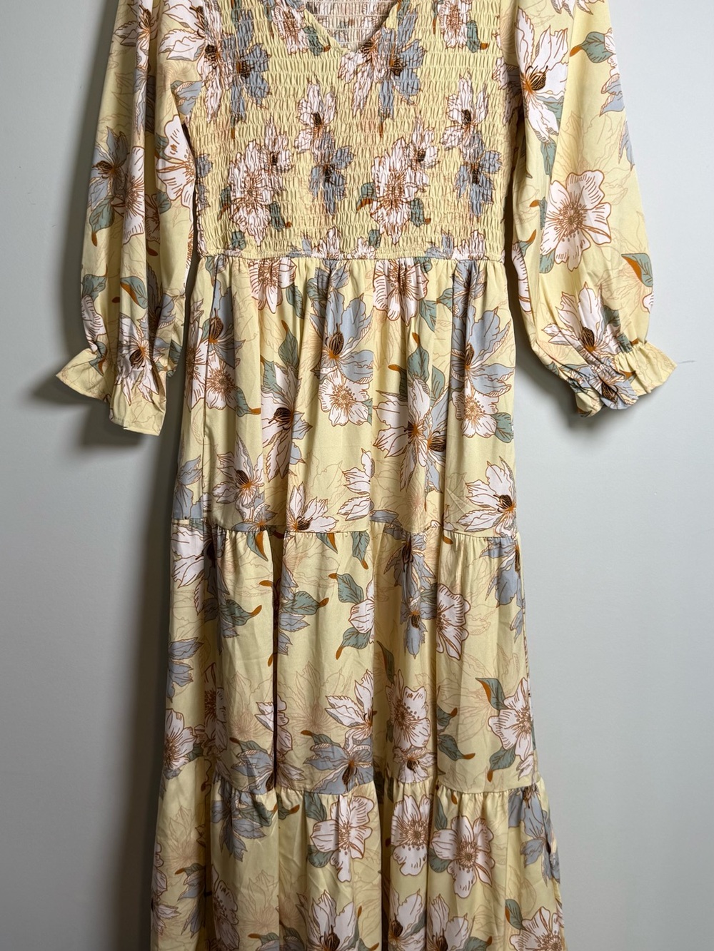 Polagram Yellow Floral Smocked V-Neck Tiered Midi Dress S Cottagecore Romantic